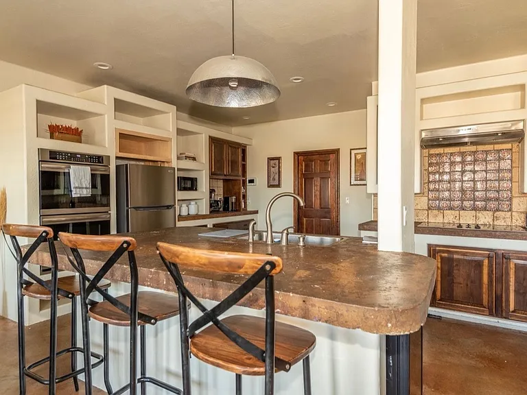 7623 Wyatt Lake Dr — Photo 18