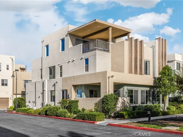 269 Magnet, Irvine, CA 92618