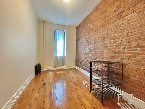 5th image of 112 W 80th St #4