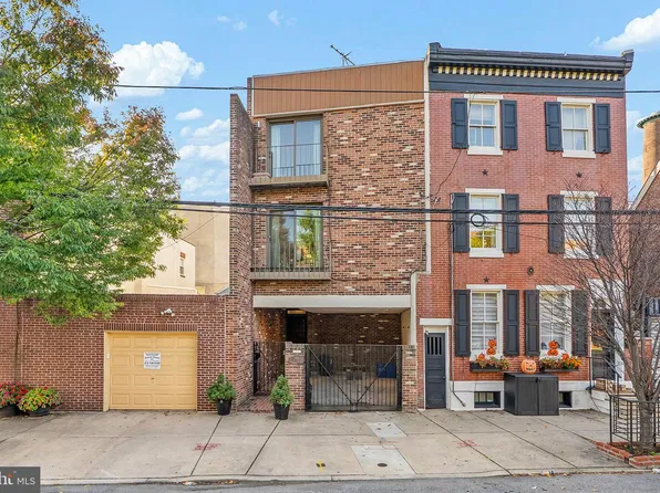 956 S Front St, Philadelphia, PA 19147