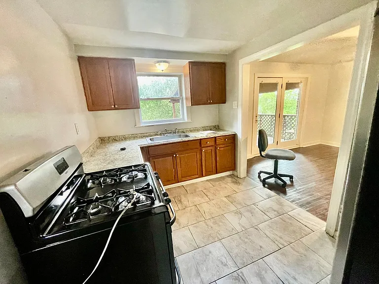 5705 Hilltop Ave — Photo 8