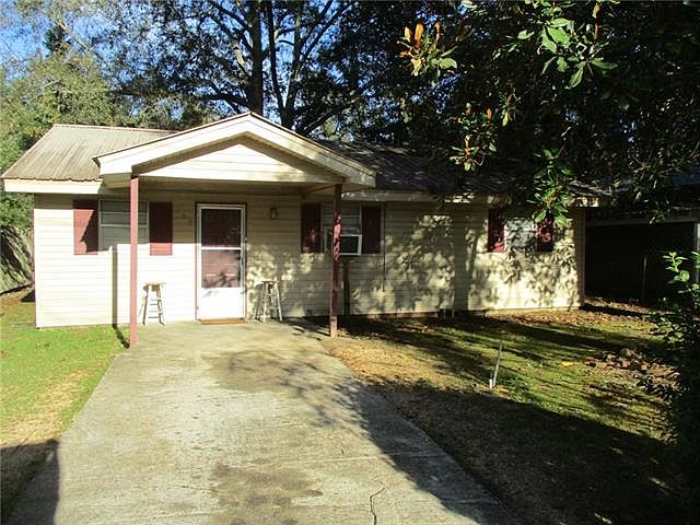 1st image of 205 21st Ave