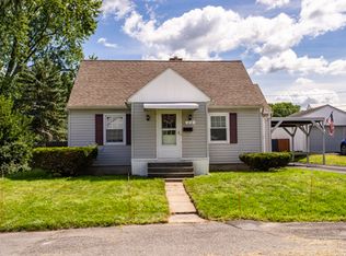 22 Birchwood Ave, Rensselaer, NY 12144