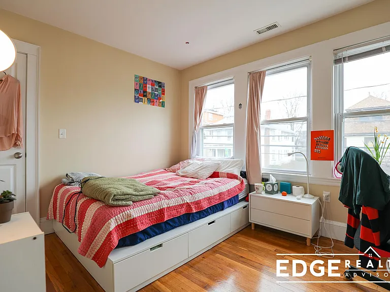 24 Matchett St #1 — Photo 8