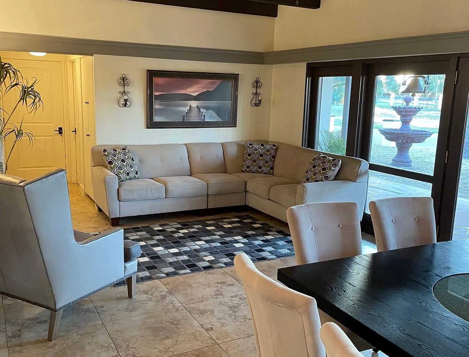 3 bed, 3.5 bath, 3326 sqft, $3,950 — Photo 4