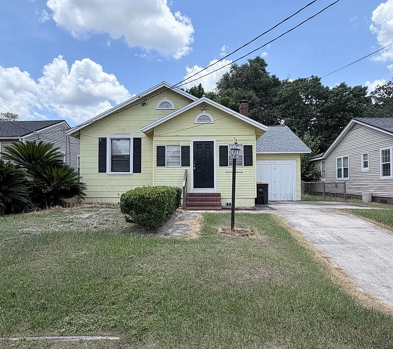 5324 Fremont St