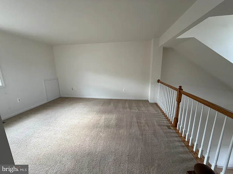 28400 Pinehurst Cir — Photo 5