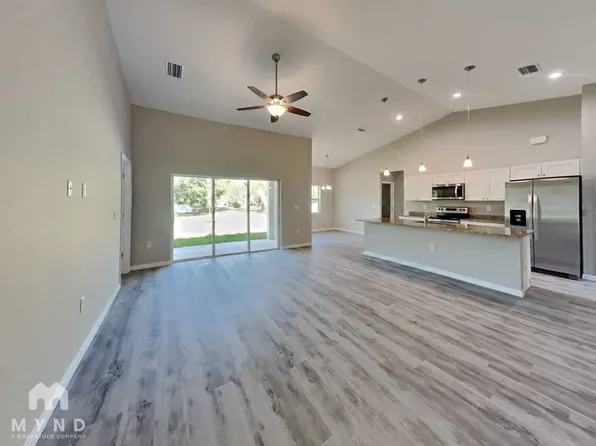 1862 Franklin Ln, North Port, FL 34286
