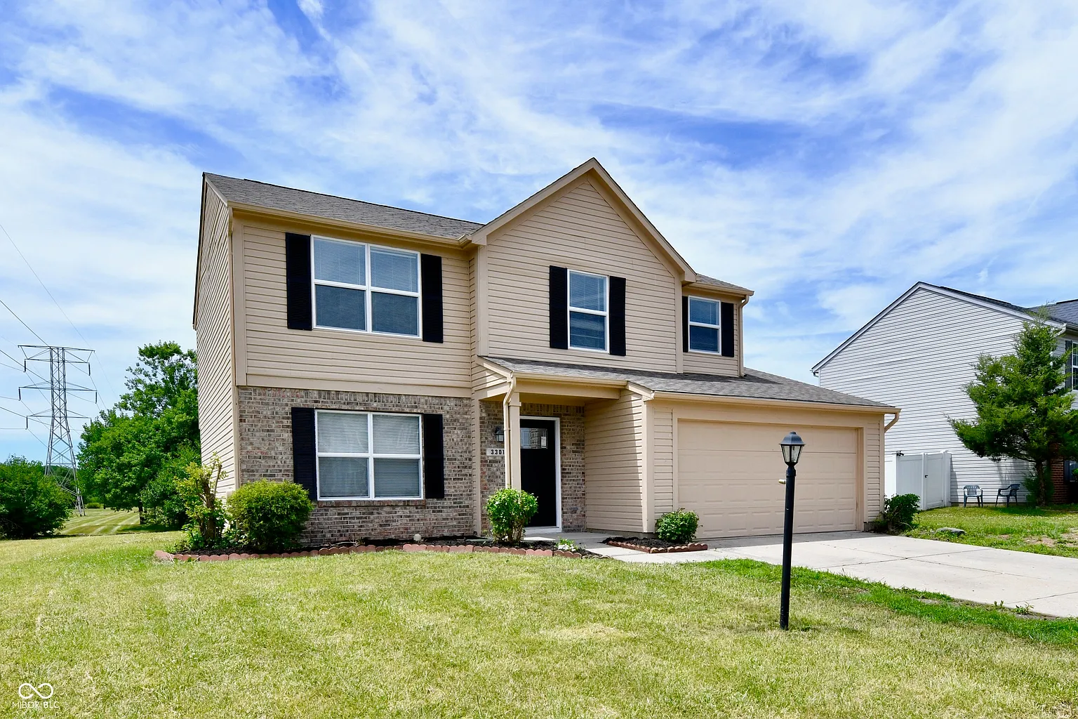 3301 Creekshore Dr photo 1