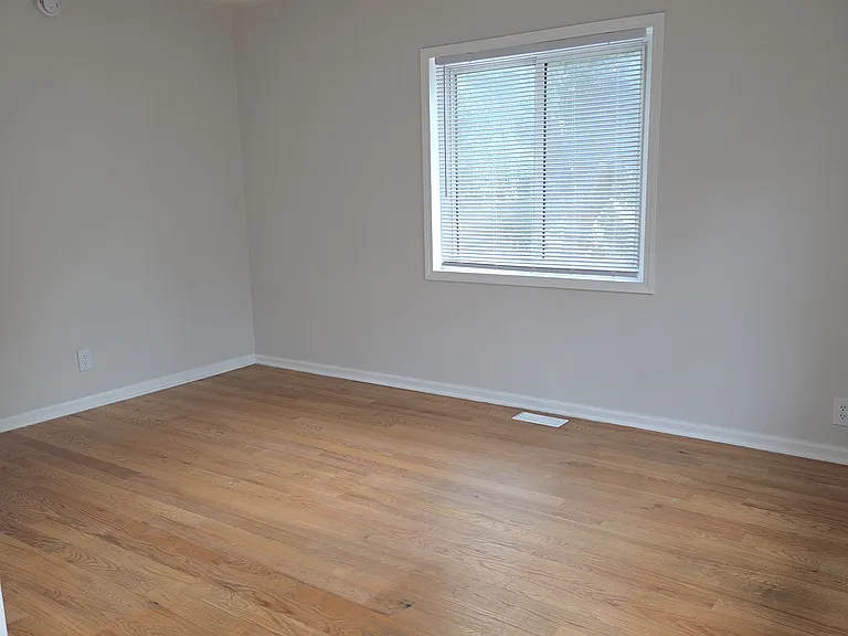 1146 S Lulu Ave — Photo 4