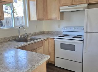 420 Union Ave #B, Medford, OR 97501