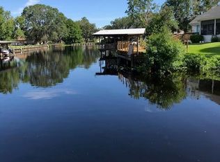 1694 River Rd, Astor, FL 32102