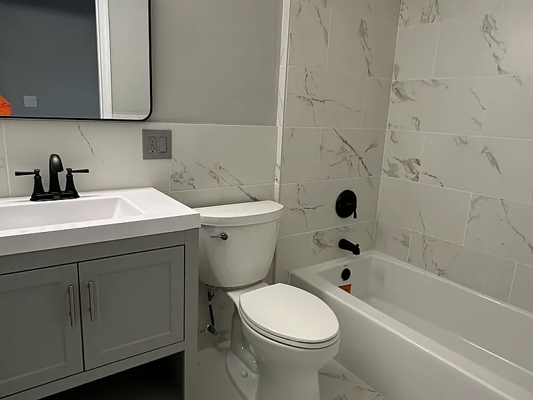 1701 S Wood Ave #3 — Photo 6