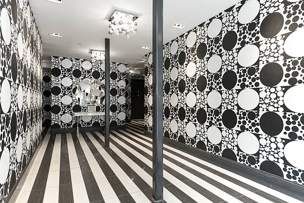 Rented by Bold New York | media 33