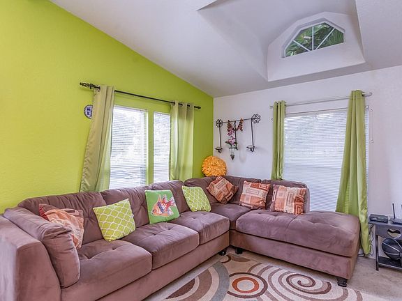 3rd image of 2075 Glover Dr #88