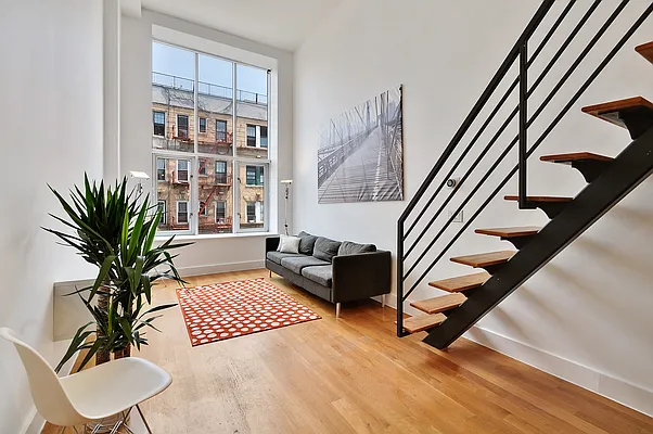 Sold by City Roots Realty | media 12