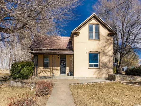 2098 W 700 S, Layton, UT 84075
