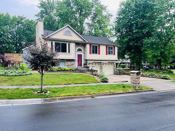 2nd image of 3807 Dolomite Dr