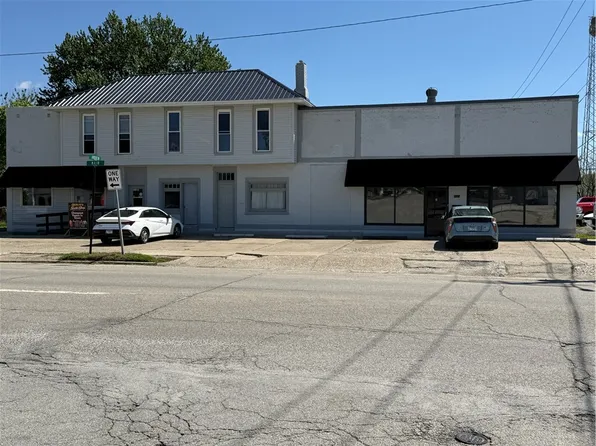 332 N Main St, Paris, IL 61944