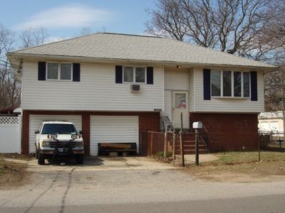 523 Jackson Ave, Lindenhurst, NY, 11757