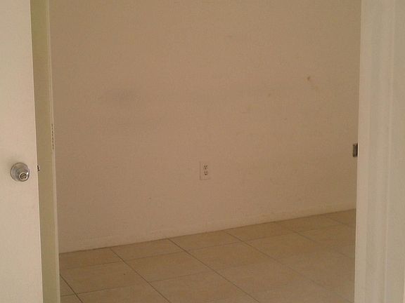 5th image of 6195 NW 186th St APT 305