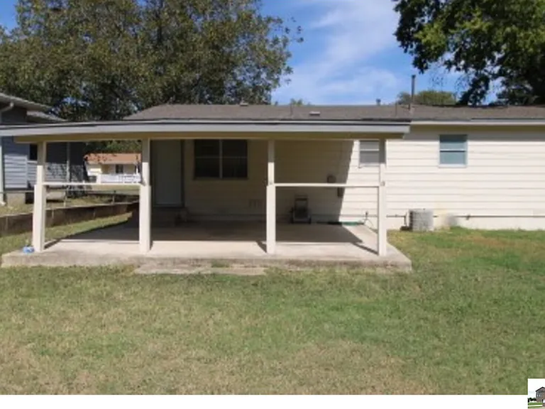 2107 Brantley Ave — Photo 38