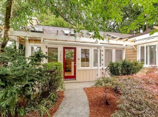 7520 123rd Ave NE, Kirkland, WA 98033