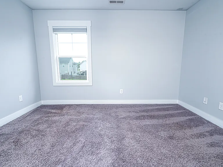 103 Chestwood Ct — Photo 14
