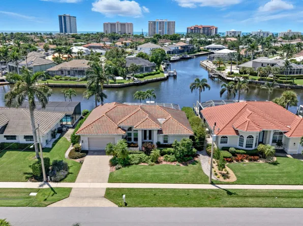 300 Copperfield Ct, Marco Island, FL 34145