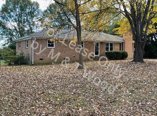 218 Smith Cir, Matthews, NC 28104