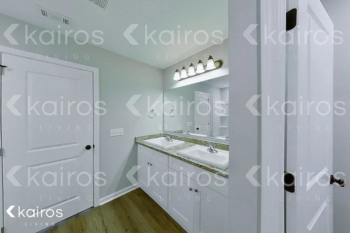 13 Cottage Grove Dr — Photo 15