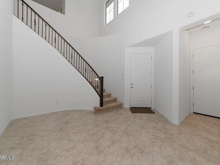 19793 W Earll Dr — Photo 5