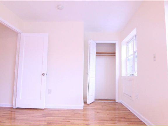 5th image of 1305 Needham Ave #3
