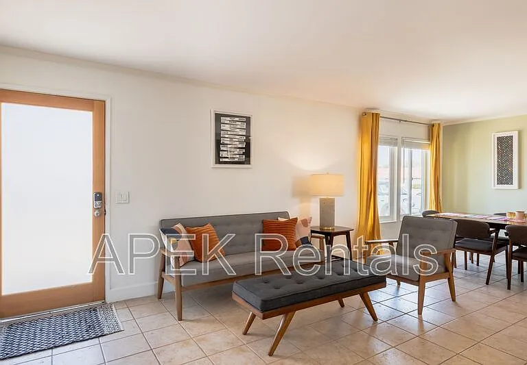 2415 E Finley Rd — Photo 34