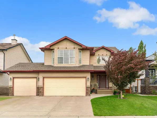 105 W West Creek Pond, Chestermere, AB T1X 1H4