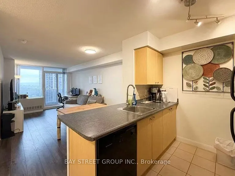 4968 Yonge St #1202 — Photo 2