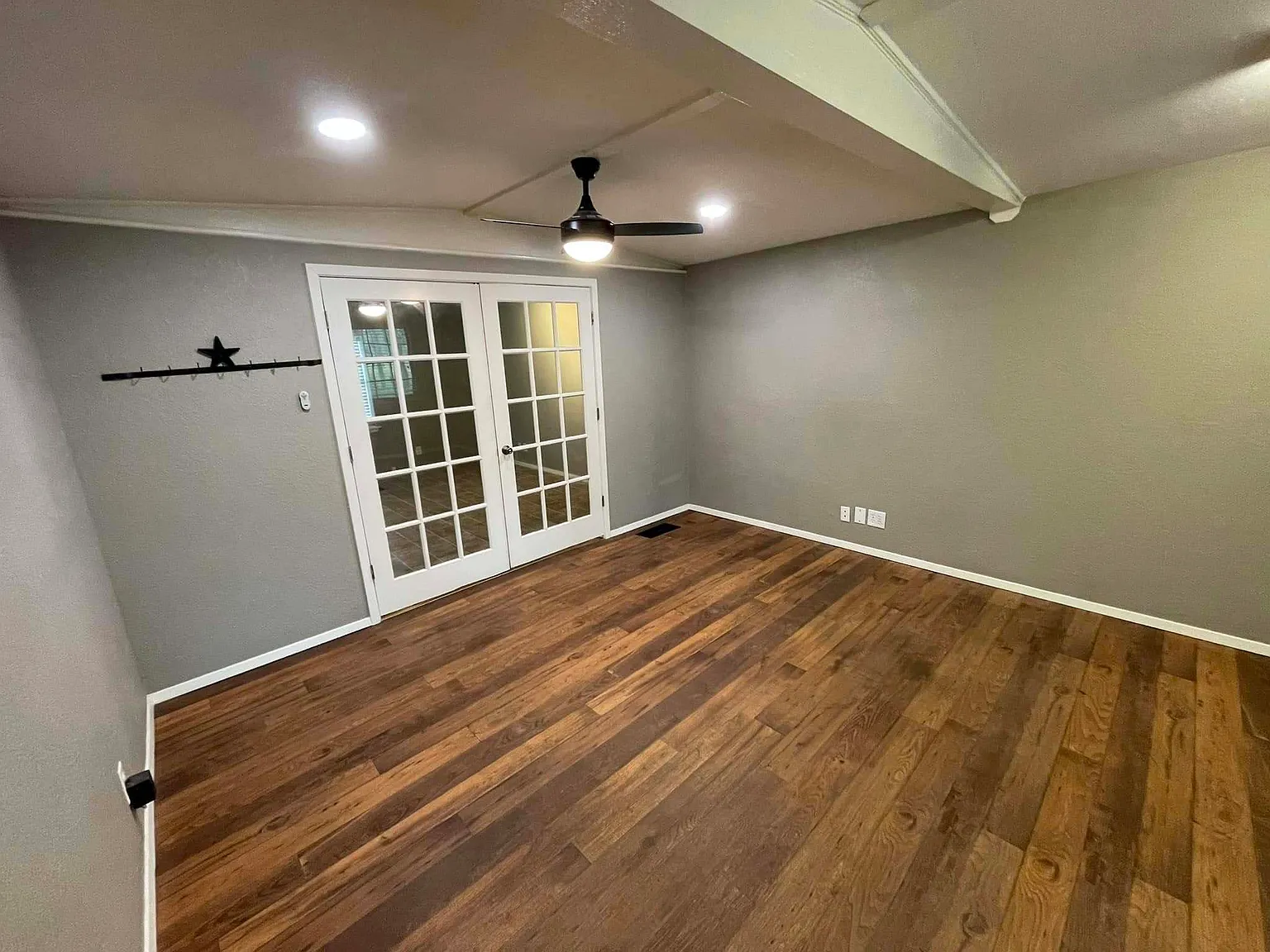 6980 FM 115 — Photo 1