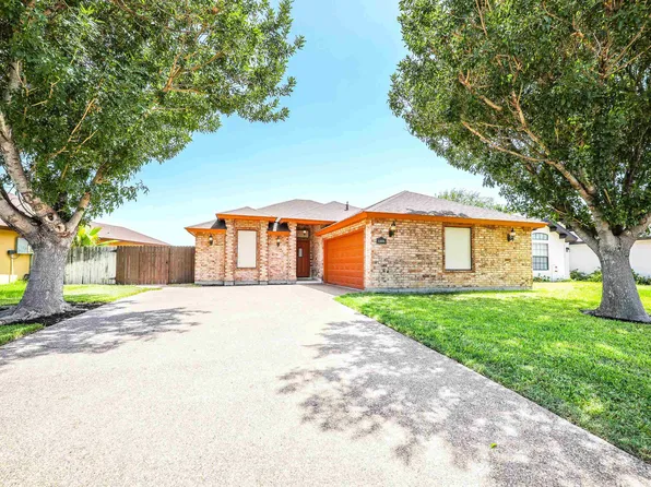 1101 Diamond Dr, Laredo, TX 78045