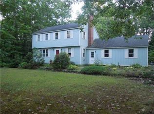10 Sanborn St, Gorham, ME 04038
