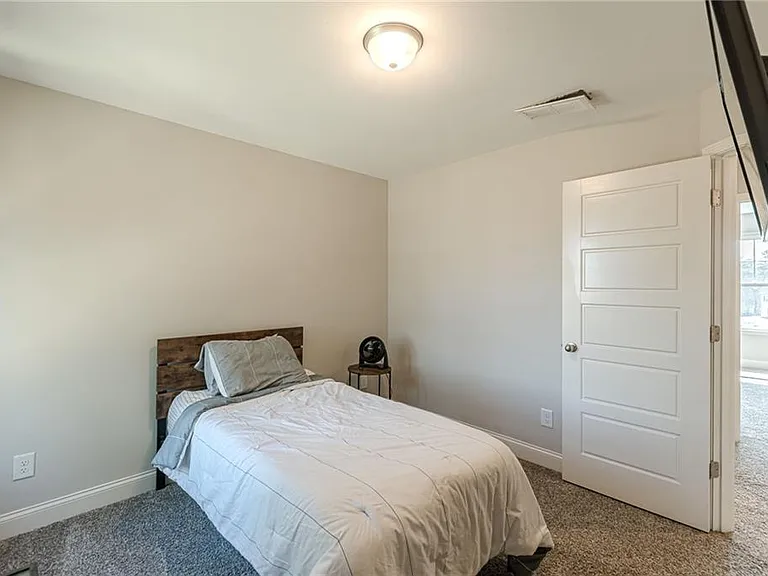 123 Mulberry Dr — Photo 34