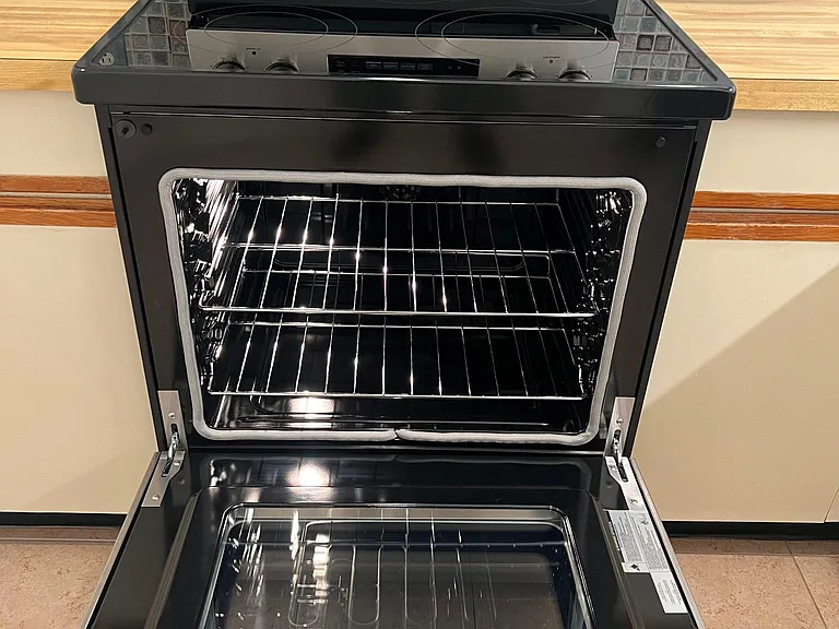 Stove has'nt been used.