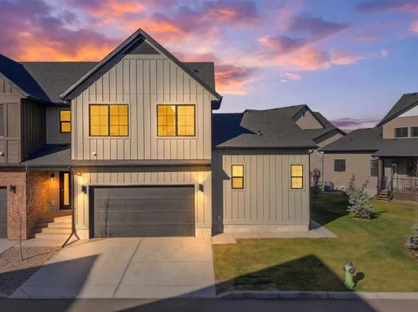201 SE Cooperswood Grn SW #604, Airdrie, AB T4B 5R2