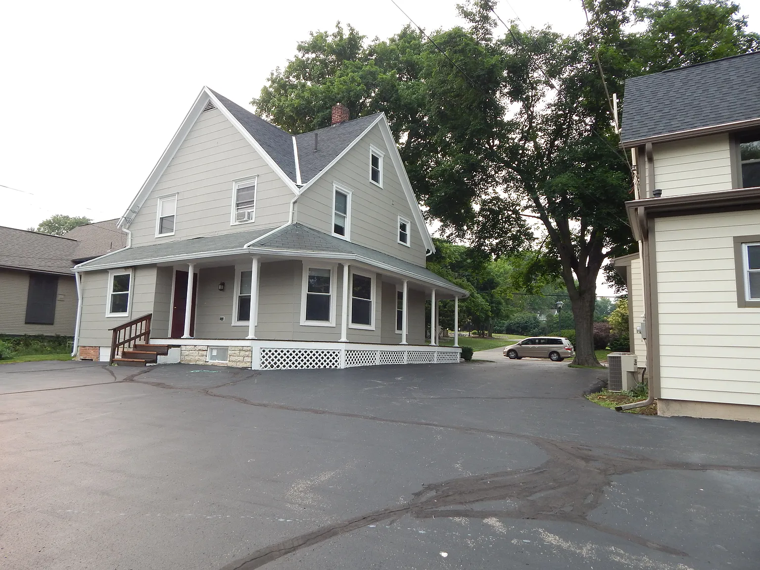 3 bed, 1.5 bath, 1800 sqft, $1,695 — Photo 4