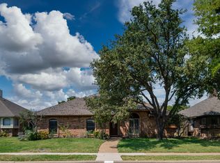 618 Stone Canyon Dr, Irving, TX 75063