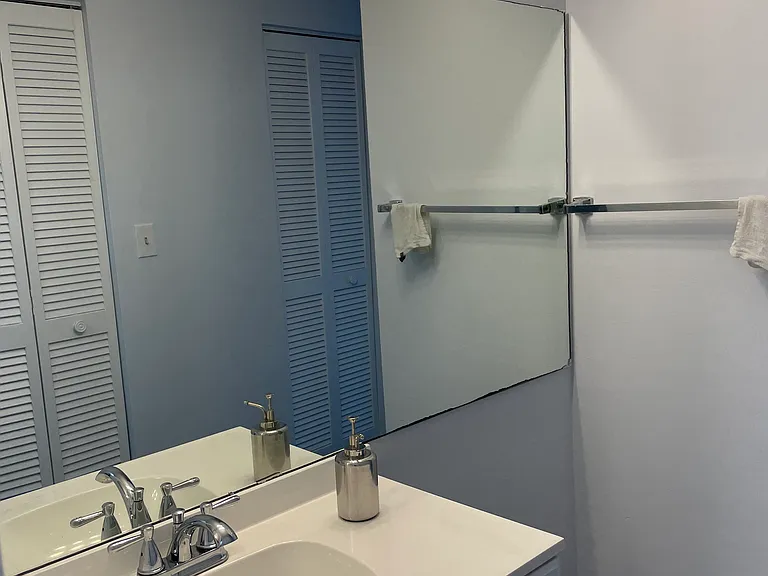 6361 N Falls Circle Dr #409 — Photo 12
