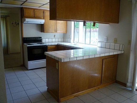4th image of 1175 Dillard Ct