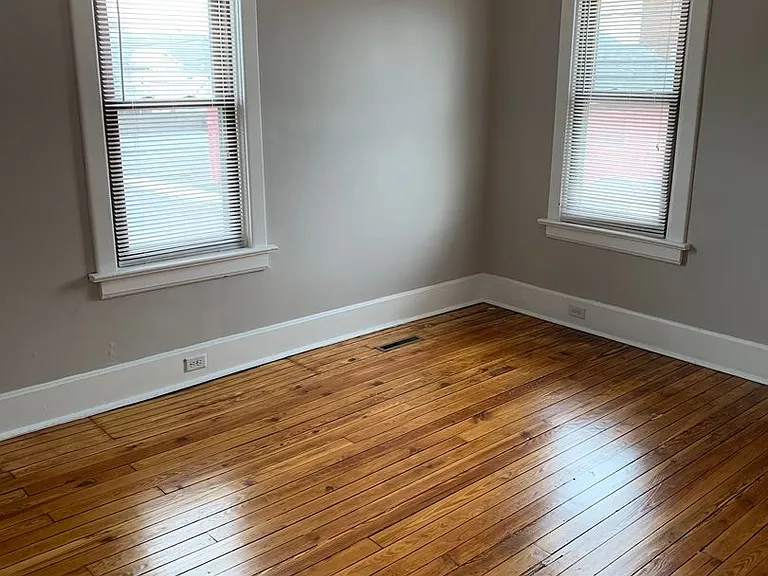 1252-1254 Blair Ave — Photo 4