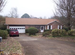 45 Stokes Dr, Stockbridge, GA