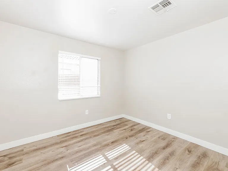 5285 Mineral Lake Dr — Photo 14