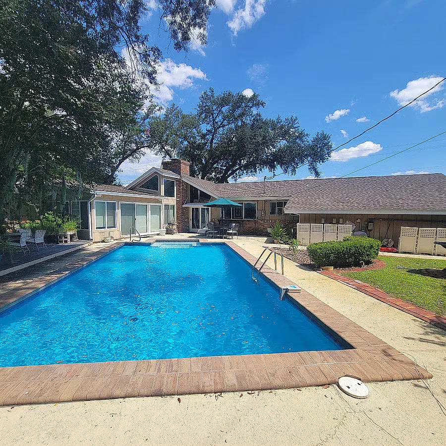 807 Buena Vista Boulevard - 1 — Photo 1